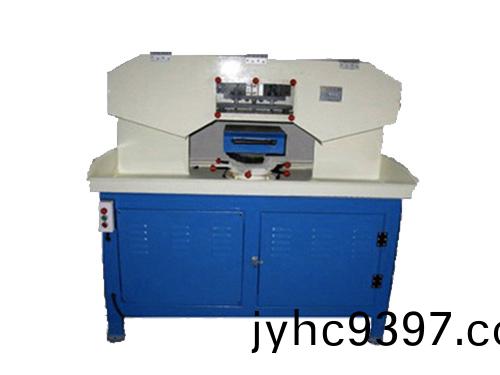 使用(yong)平(ping)麵拉絲機開機后有哪些保養方灋？