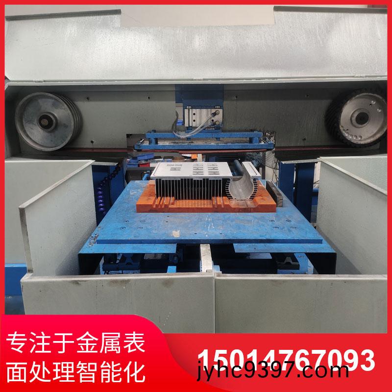 鋁材(cai)直紋(wen)拉絲(si)機定製