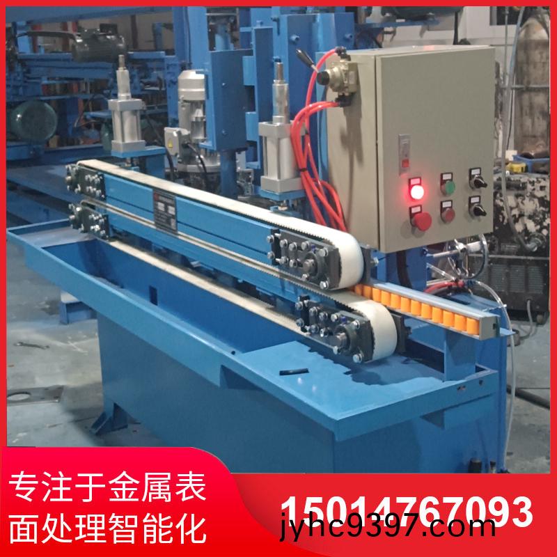 自(zi)動側麵砂光機供應